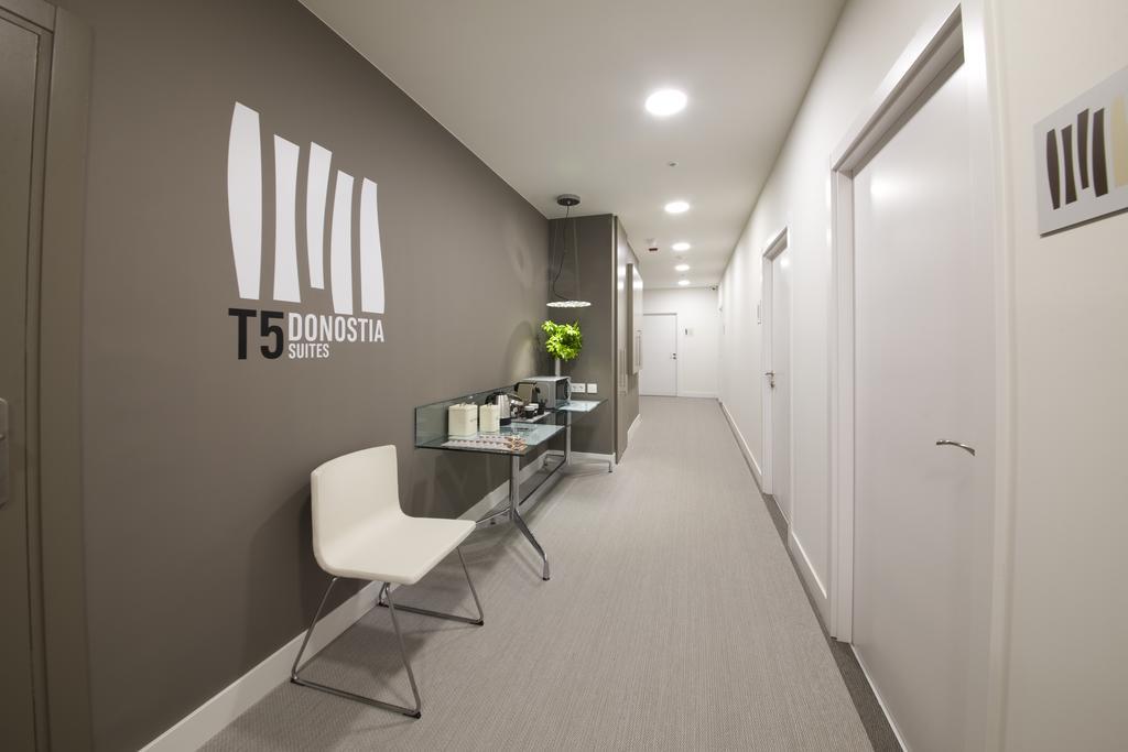 Pension T5 Donostia Suites ซานเซบาสเตียน ภายนอก รูปภาพ